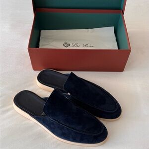 Loro Piana Men’s Summer Walk Babouche Loafers | Navy | EU=45 • US=12/11.5 | Mint